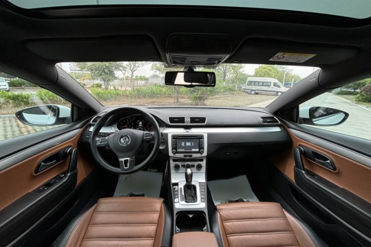 Used Volkswagen FAW-Volkswagen CC 2016 1.8TSI Luxury Model
