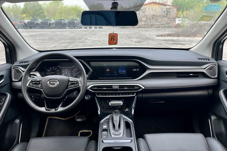 Used GAC Trumpchi GS4 2020 270T Automatic Elite Tech Edition Interior 1