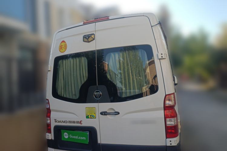 Used Foton Toano 2020 2.0T Multi-Function Short Wheelbase Mid-Roof 5/6-Seater China VI Emission Standard 4F20TC3