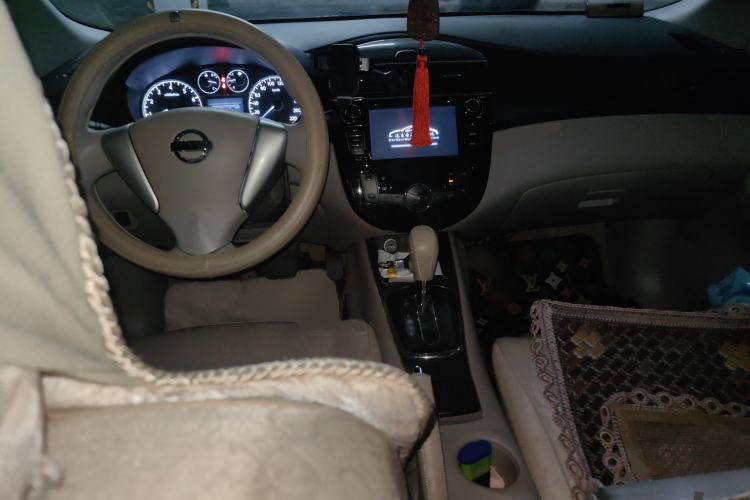 Used Nissan Tiida 2013 1.6L CVT Cool Cafe Edition