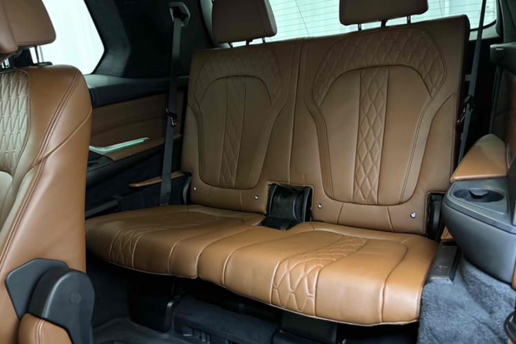 Used BMW X7 2020 xDrive40i Luxury M Sport Package