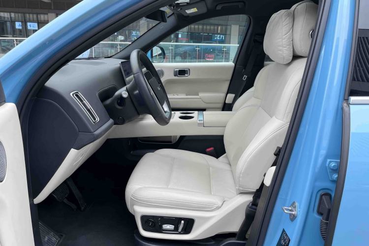 Used Li Auto L7 2024 Ultra Model
