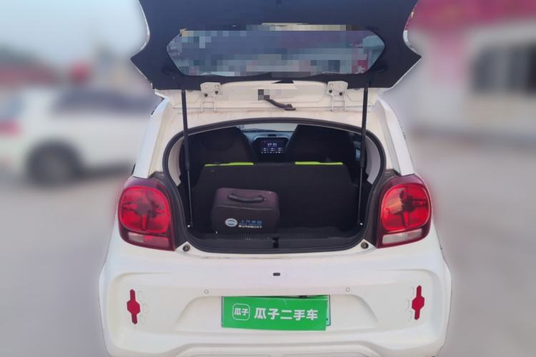 Used Roewe Clever 2021 302 km New Four-Seater Super-Efficient Version