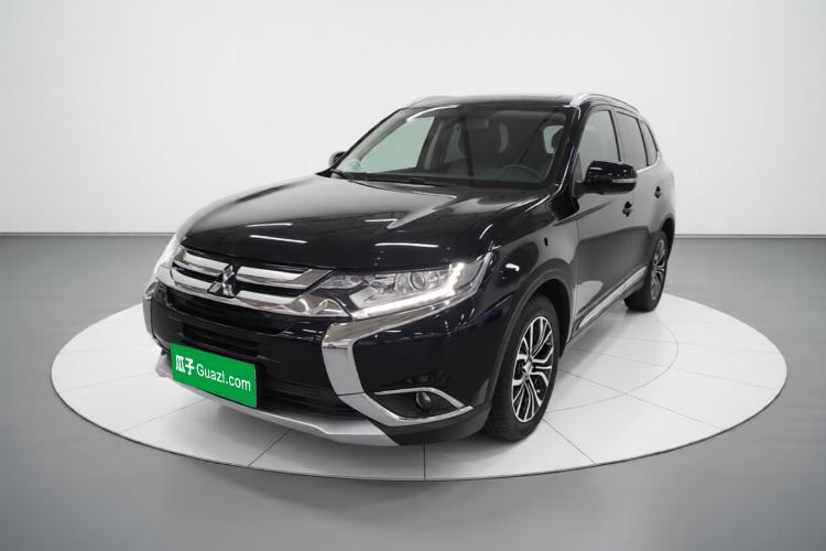Used Mitsubishi Outlander 2018 2.0L Two-Wheel-Drive Jiale Edition 7-Seater