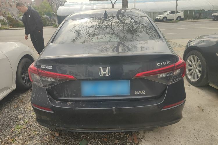 Used Honda Civic 2023 240TURBO CVT Dynamic Edition
