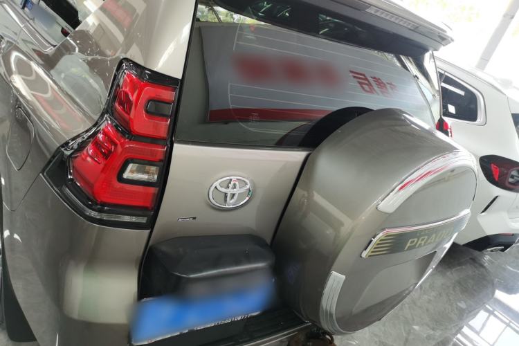 Used Toyota Prado 2018 4.0L TXL Dual Airbags External Mount – Middle East
