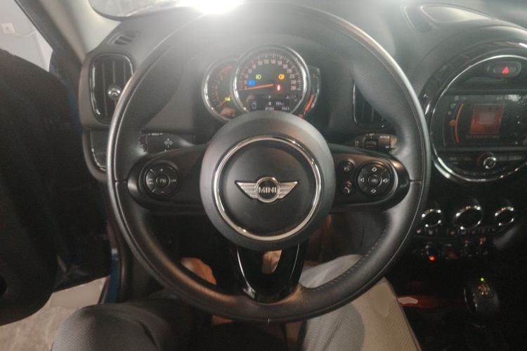 Used MINI Countryman 2017 1.5T COOPER ALL4 Traveler Steering Wheel