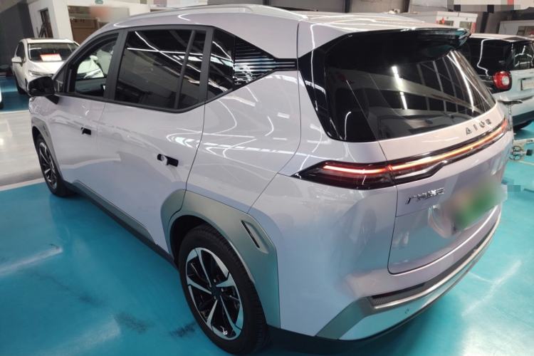 Used AION Y 2024 Younger Star Edition