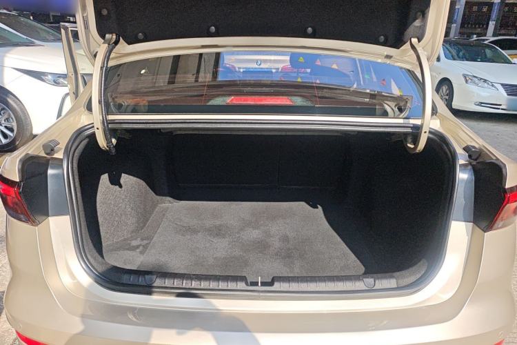 Used Geely Auto Emgrand 2022 4th Generation 1.5L CVT Luxury Model