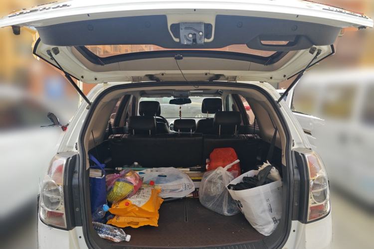 Used Chevrolet Captiva 2012 2.4L 4x4 Flagship Edition 7 Seats
