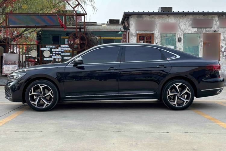 Used Volkswagen Passat 2026 Model, Outstanding 380TSI Xingkong Longteng Edition
