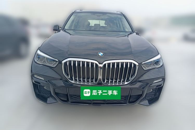Used BMW X5 2021 xDrive40i Luxury Model with M Sport Package Front