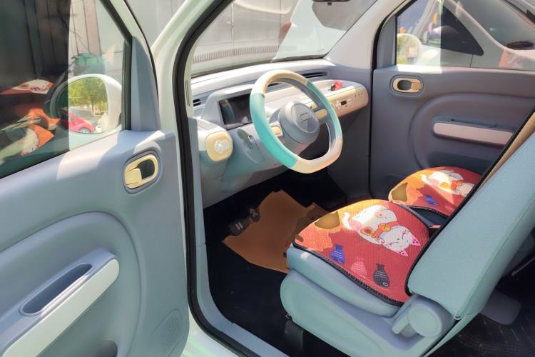 Used Bestune Pony 2025 222km Range Agile Horse Driver Seat