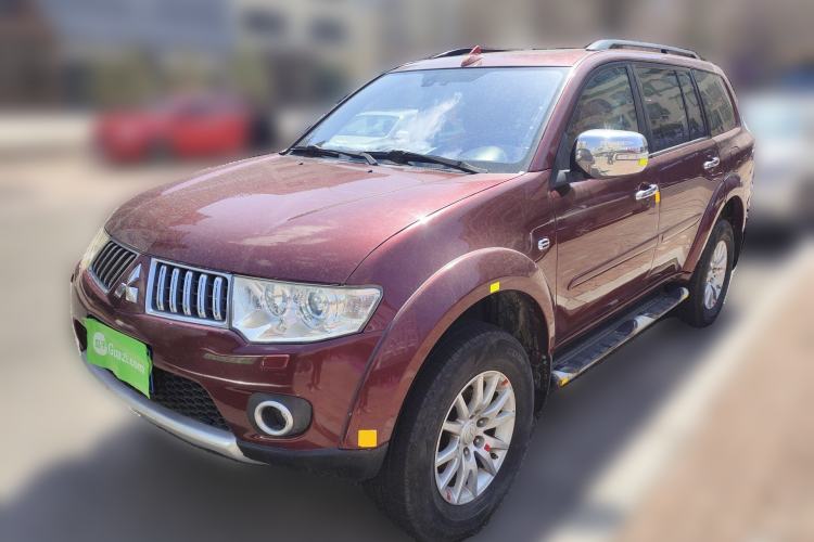 Used Mitsubishi Pajero Sport 2011 3.0L Luxury Navigation Edition