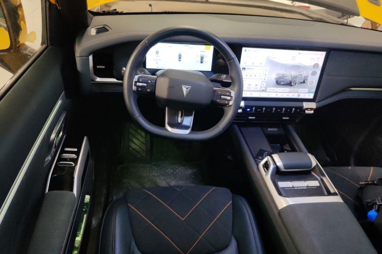 Used Deepal G318 2025 Worry-Free Adventure Edition Four-Wheel Drive Secret Realm Version Steering Wheel