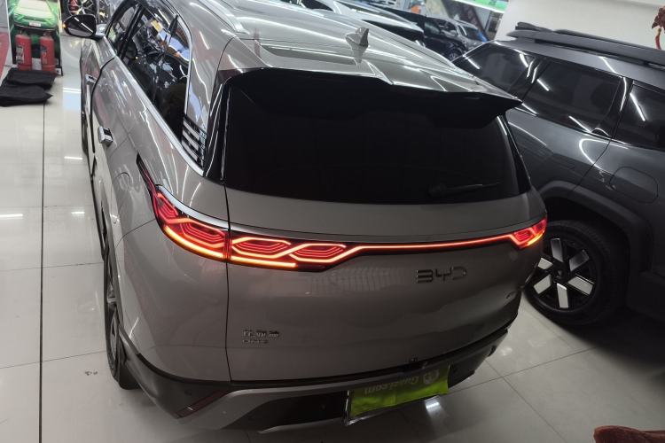 Used BYD Frigate 07 2024 HONOR Edition DM-i 100KM Luxury Model
