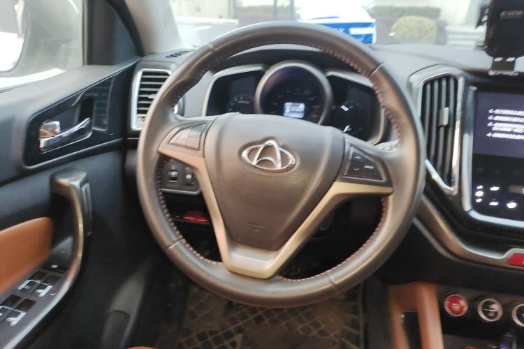 Used CHANGAN OSHAN CX70 2017 CX70T 1.5T Manual High-Performance Edition