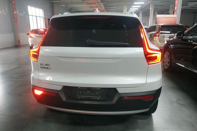 Used Volvo XC40 2022 T4 Four-Wheel Drive Smart & Luxurious Edition