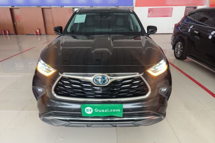 Used Toyota Highlander 2022 Dual-Engine 2.5L Four-Wheel Drive Supreme Edition 7-Seater Front