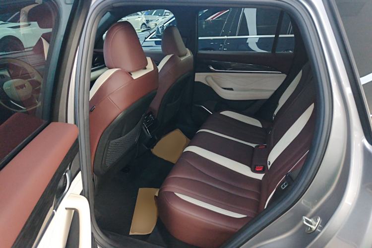 Used Geely Auto Monjaro L 2024 2.0TD High-Power Automatic Two-Wheel Drive Yunqi Version