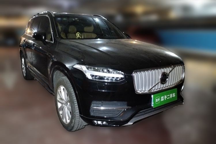 Used Volvo XC90 

