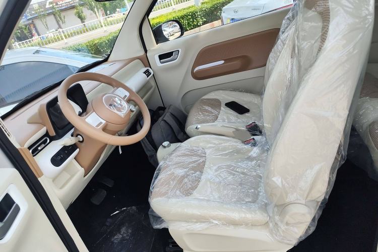 Used Wuling Hongguang MINIEV 2024 3rd Generation 215km Youth Edition
