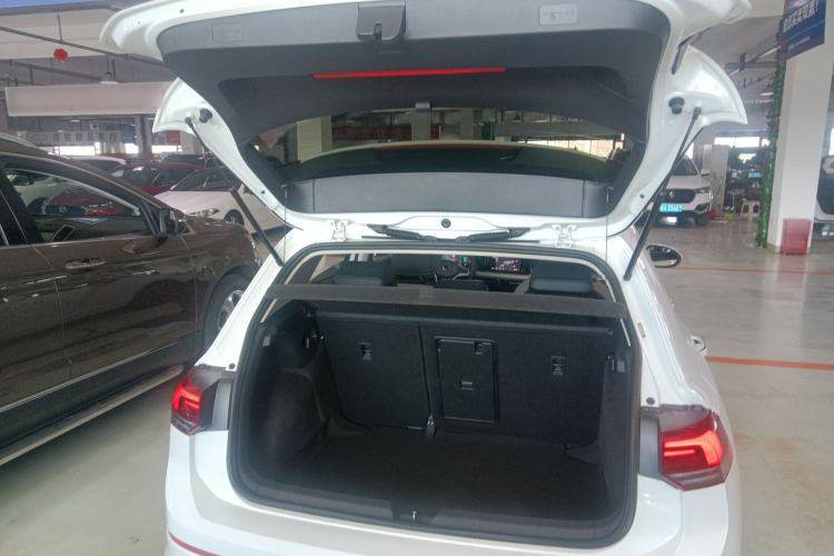 Used Volkswagen Golf 2021 280TSI DSG Pro Trunk