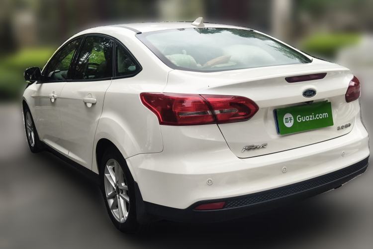 Used Ford Focus 2018 Sedan Classic 1.6L Automatic Trendy SmartDrive Edition Rear Left 45 Deg