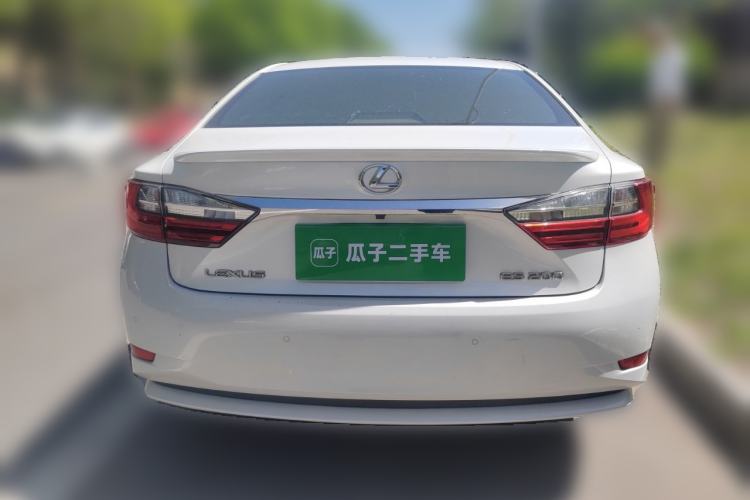 Used Lexus ES 2016 200 Midnight Special Limited Edition