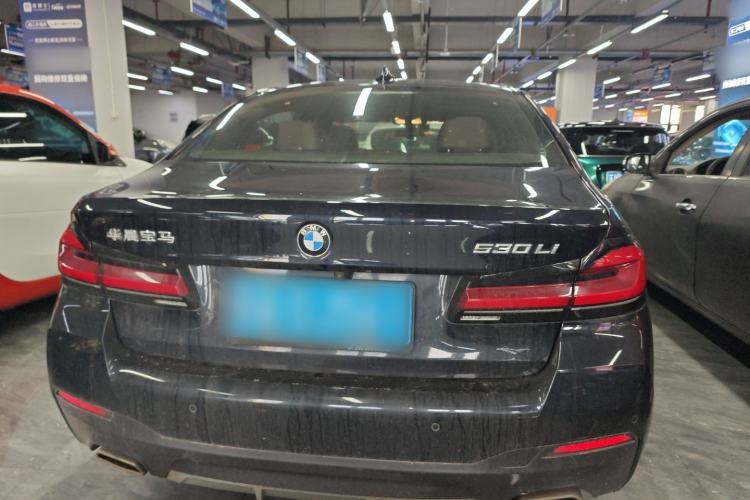 Used BMW 5 Series 2021 530Li Leading Model M Sport Package