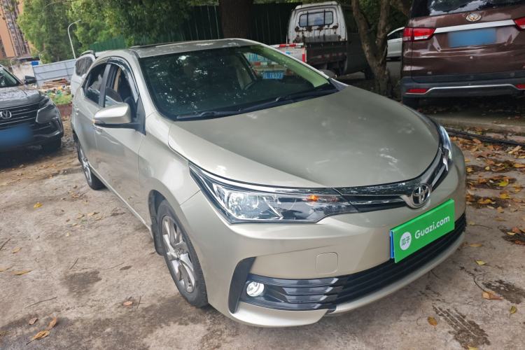 Used Toyota Corolla 2017 Revised Version 1.2T S-CVT GL-i Leather Edition Front Right 45 Deg