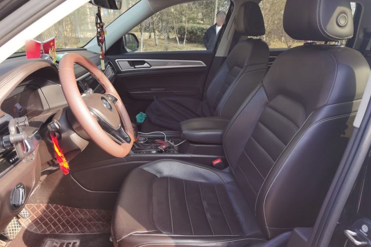 Used Volkswagen Teramont 2019 330TSI Two-Wheel-Drive Luxury Edition China VI Standard Left Front Seat