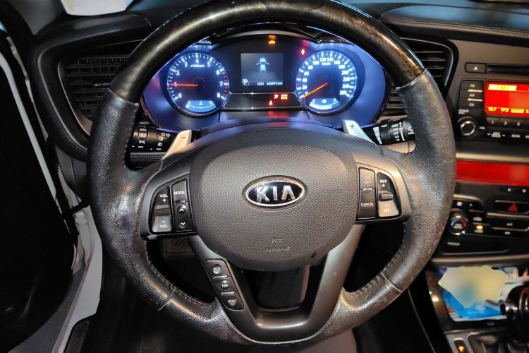Used Kia K5 2011 2.0L Automatic Premium