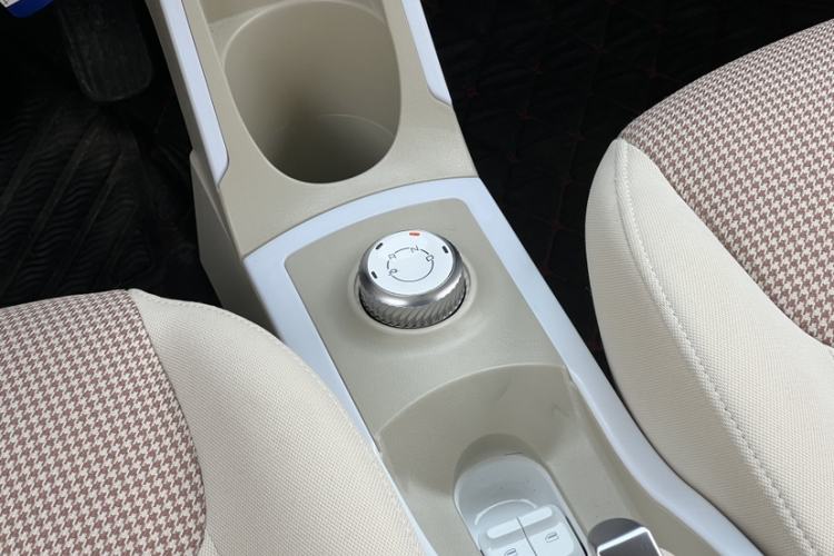 Used Wuling Hongguang MINIEV 2024 3rd Generation 215km Advanced Version
