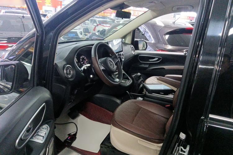 Used Mercedes-Benz Vito 2016 2.0T Elite Edition
