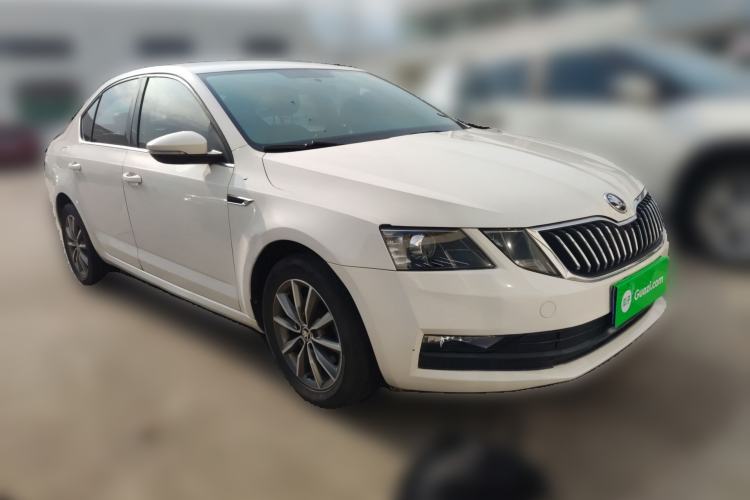 Used Skoda Octavia 2019 1.5L Automatic SmartDrive Comfort Edition China VI Standard

