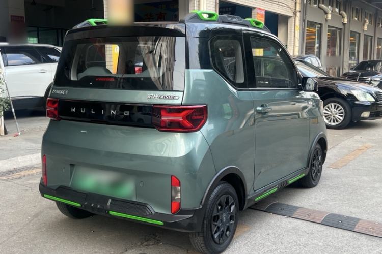 Used Wuling Hongguang MINIEV 2022 GAMEBOY 300km Enthusiast Model with Lithium Iron Phosphate