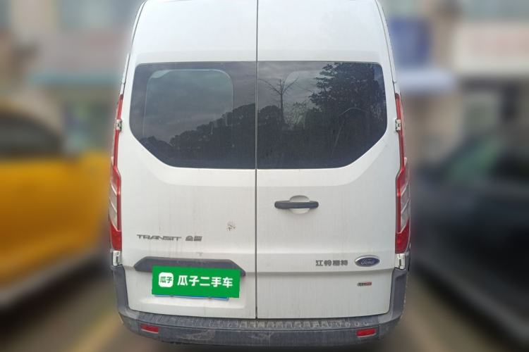 Used Ford Transit 2017 2.0T Diesel Van Mid-Chassis Mid-Roof China V Standard