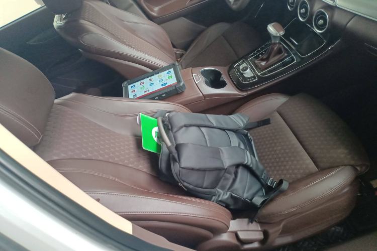 Used Leopaard Mattu 2018 1.6T GDI DCT Comfort Model Right Front Seat