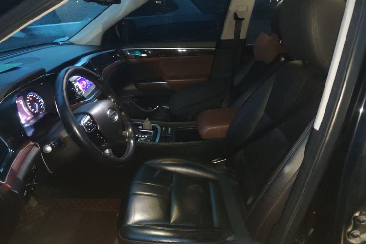 Used GAC Trumpchi GS8 2017 320T Two-Wheel Drive Luxury Smart Connectivity Version (7 Seats)
