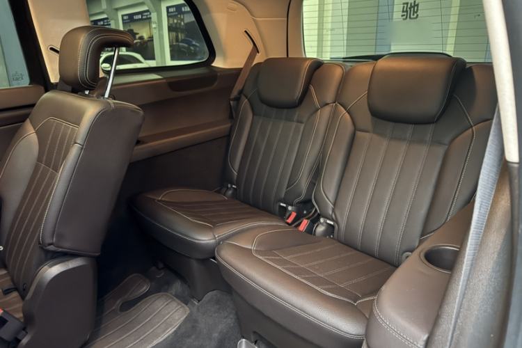 Used Mercedes-Benz GLS 2018 Refreshed GLS 400 4MATIC Dynamic Edition
