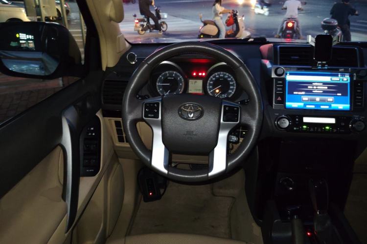 Used Toyota Prado 2015 2.7L TXL Middle East Version Steering Wheel