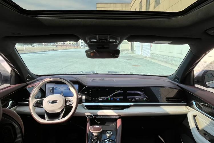 Used Geely Auto Monjaro L 2021 2.0TD DCT EVO Two-Wheel Drive Smart Luxury Version Interior 1