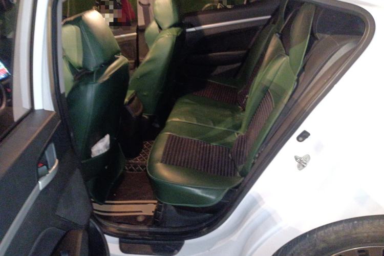 Used Hyundai Elantra (6th Generation / Lingdong) 2016 1.6L Manual ZhiXuan · Dynamic Model
