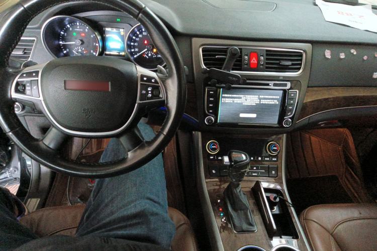 Used Haval H8 2015 2.0T Two-Wheel-Drive Luxury Version