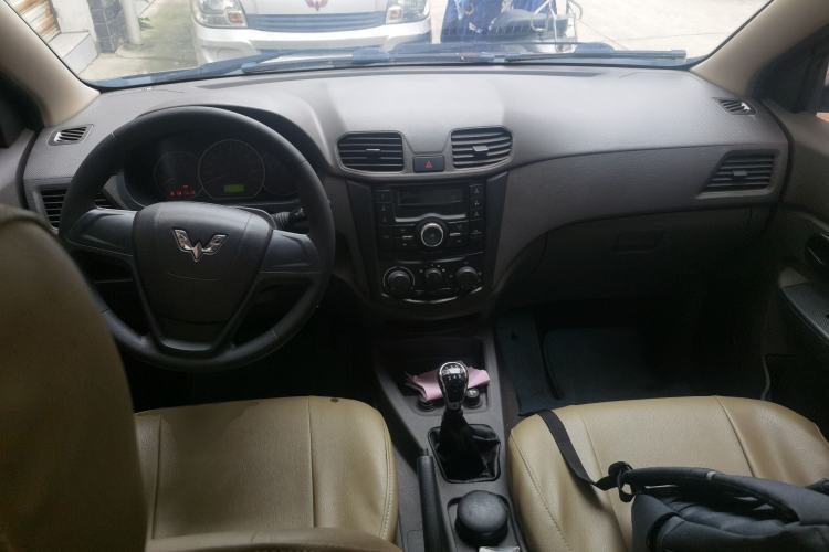 Used Wuling Hongguang 2018 1.5L Classic S Base Model
