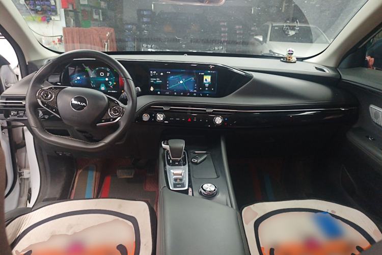 Used Dongfeng Aeolus Huge 2022 Mach Dual-Motor 1.5T MHD Dare-to-Dream Edition
