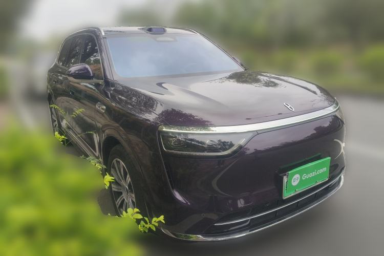 Used Hima AITO M8 2025 Extended-Range Max Version 37 kWh 5-Seater Front Right 45 Deg