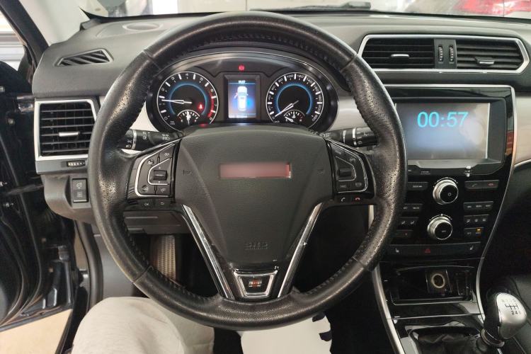 Used Haval H2 2014 1.5T Manual Two-Wheel Drive Elite Edition