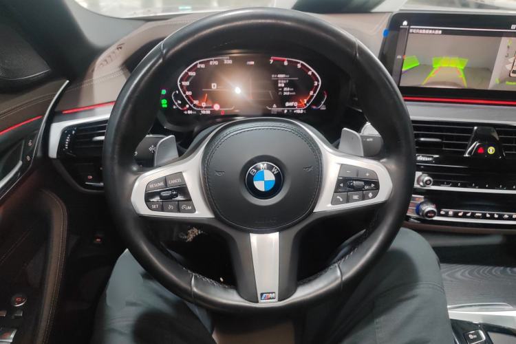 Used BMW 5 Series 2021 530Li Luxury Edition M Sport Package Steering Wheel